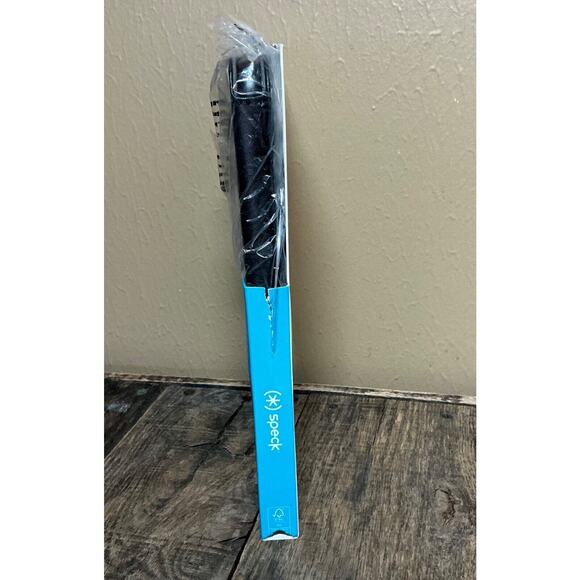 Speck Balance Folio Case for Apple 10.9" iPad 10th Gen - Black (Open Box) - Picture 3 of 8